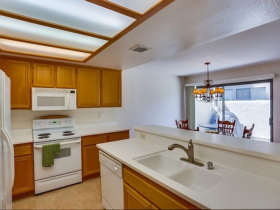 2nd image of 17905 Caminito Pinero Unit 162