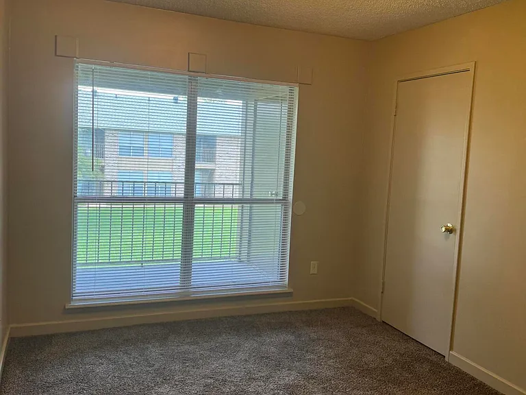 506 Grand Pre Blvd — Photo 14
