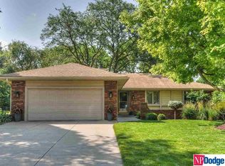 11629 Ruggles St, Omaha, NE 68164