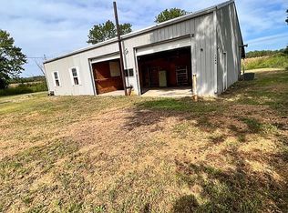 1240 Folks School Rd, Mayfield, KY 42066