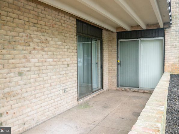 3203 Old Post Dr APT 1, Baltimore, MD 21208