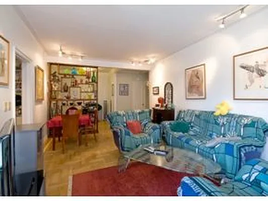Sold by Calabrese Real Estate | media 2