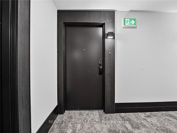 2nd image of 461 Green Rd #718