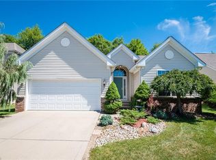 10477 Penton Ct, Aurora, OH 44202