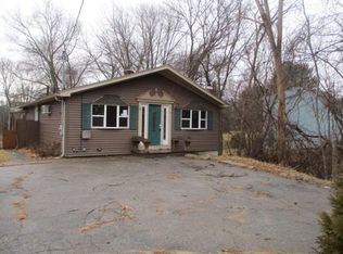 85 Elm St, Blackstone, MA 01504