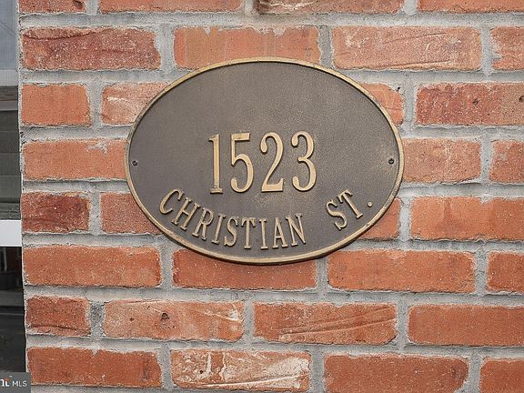 2nd image of 1523 Christian St #0