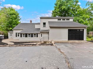 23 Dominican Road, Branford, CT 06405