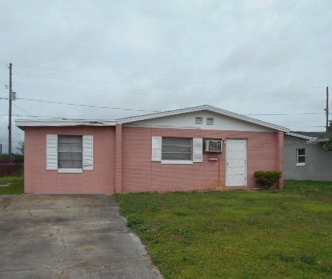 5th image of 7208 Udine Ave
