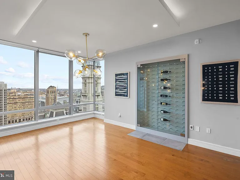 1414 S Penn Sq #25CDE — Photo 8