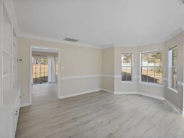 531 Clayton Rd — Photo 7