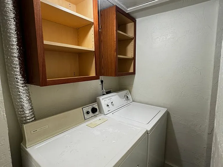 214 W Mathews St #1013 — Photo 10