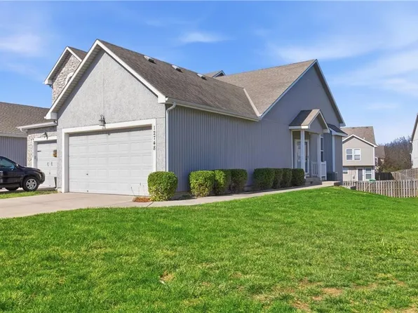 12748 New Jersey Ct, Kansas City, KS 66109