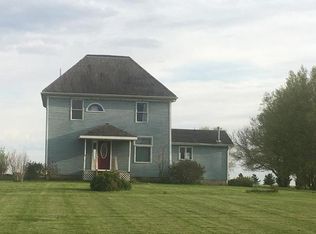 24286 Greenleaf Rd, Farmer City, IL 61842