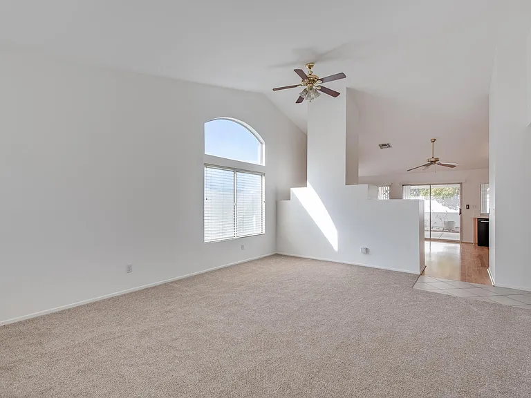 1833 Arbuckle Way — Photo 2