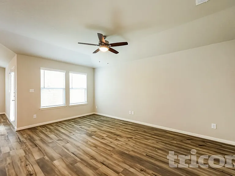13519 Paxton Blvd — Photo 4