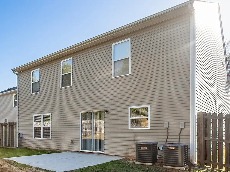 3626 Larkhaven Village Dr — Photo 15