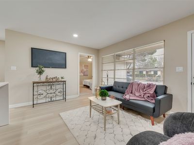 10913 Desdemona Dr, Dallas, TX, 75228