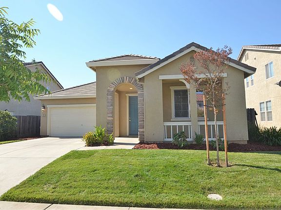 4th image of 1816 Boardwalk Dr