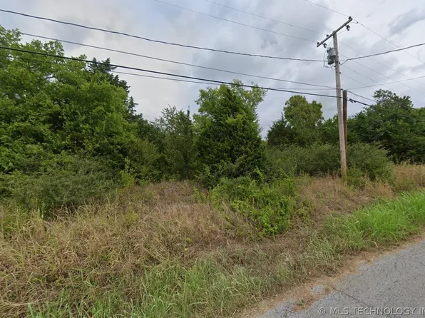 4319 W 43rd St, Tulsa, OK 74107