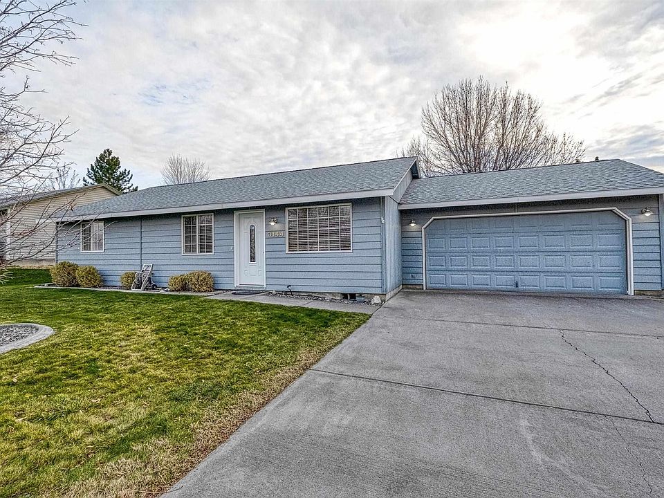 1st image of 3144 Lupine St
