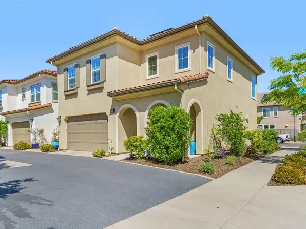 1015 Cherry Punch Ter, Davis, CA 95616