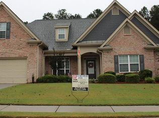 2574 Starfire Ln, Loganville, GA 30052