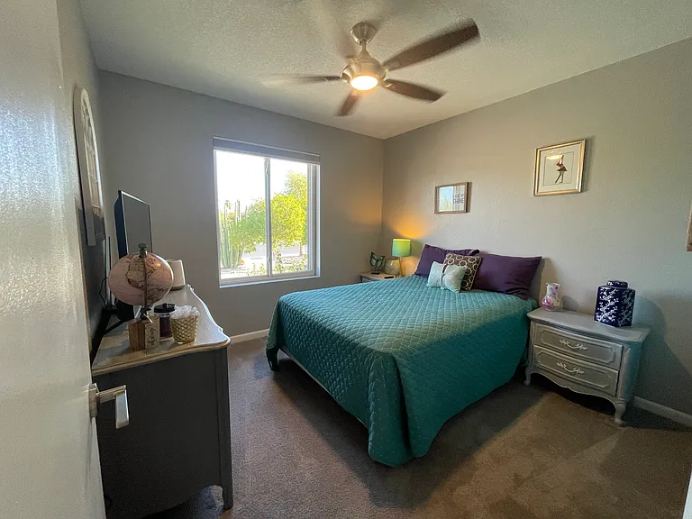 833 E Marconi Ave — Photo 20