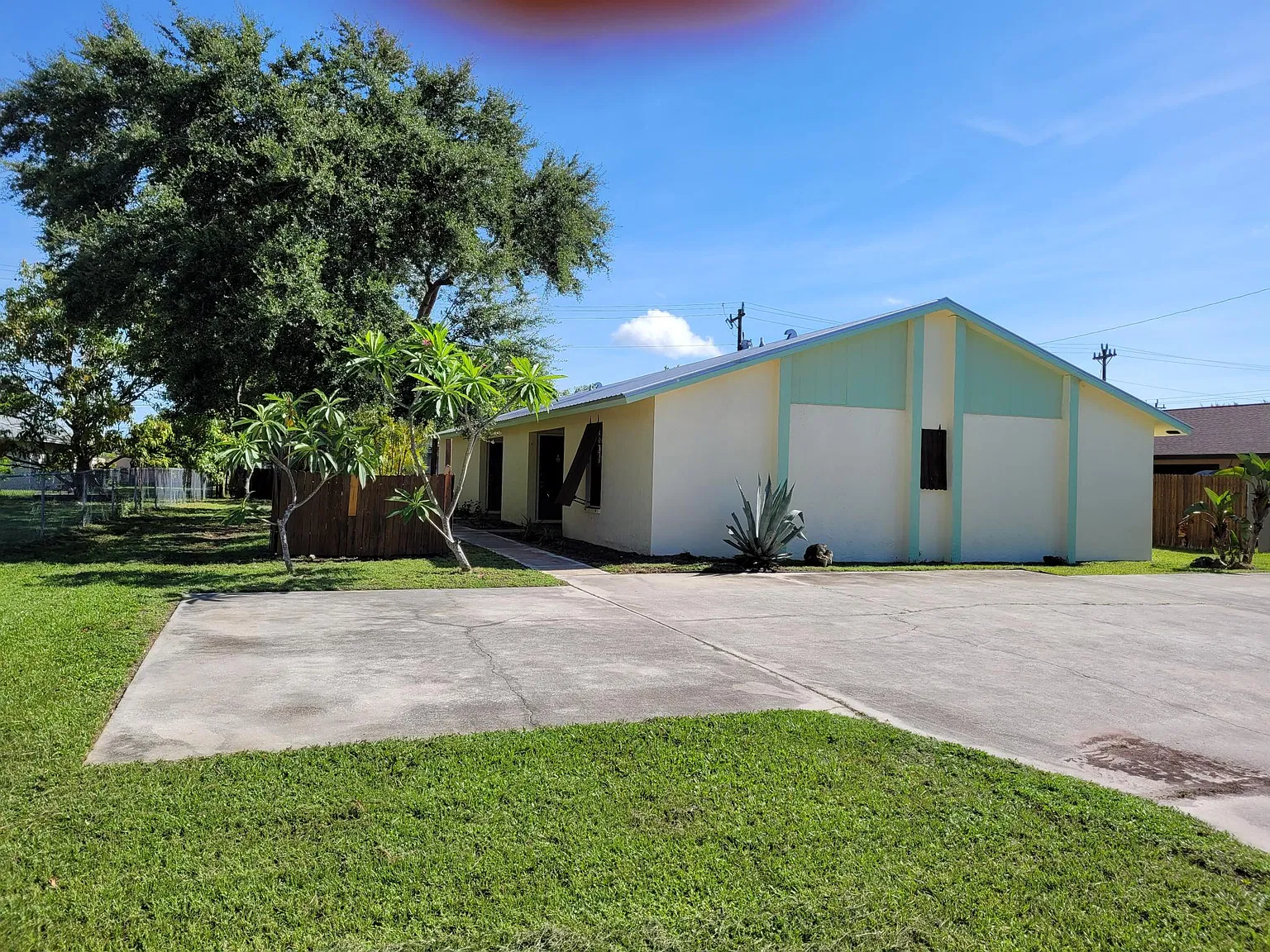 2 bed, 1200 sqft, $1,125 — Photo 1