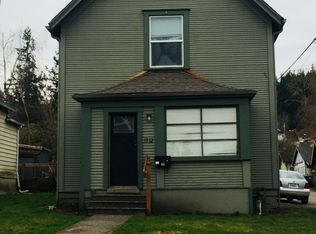 1012 E Maple St, Bellingham, WA 98225