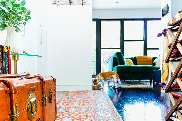 Rented by Compass | media 33