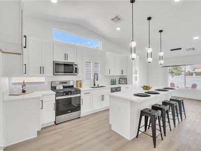 9852 Silver Chimes Ct, Las Vegas, NV, 89183