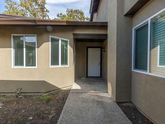 2nd image of 2227 Piccardo Cir