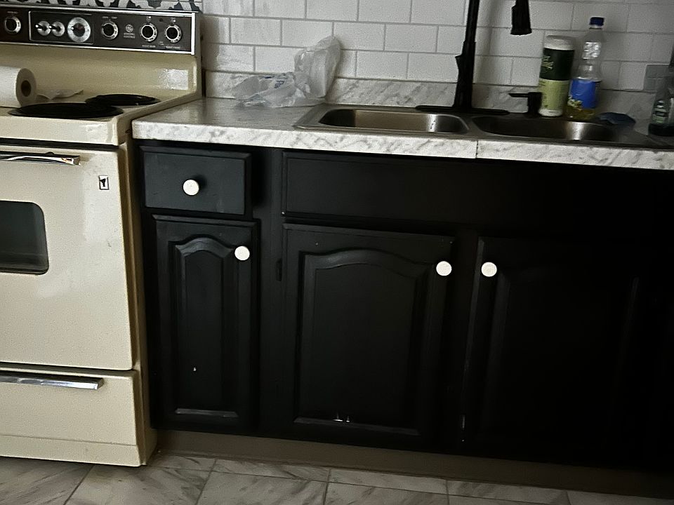 1st image of 1112 S Lincoln Ave