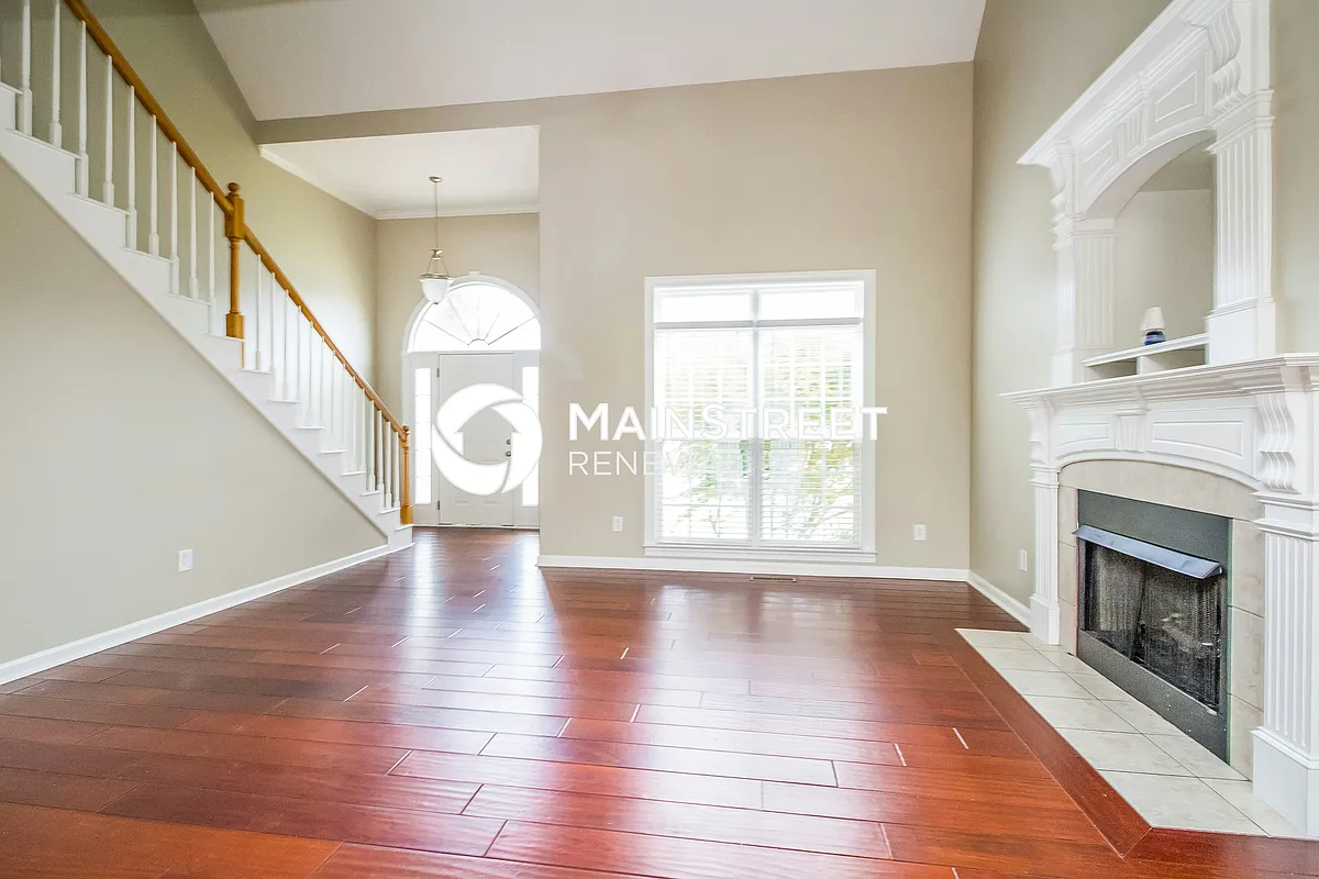 Living Room - 2806 Waywood Dr