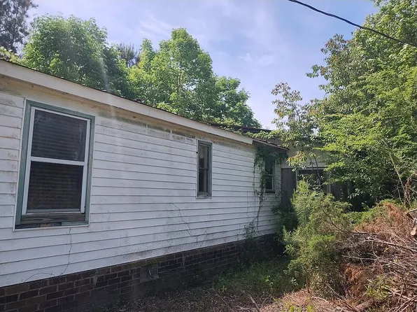 142 Williams Rd, Ridgeville, SC 29472