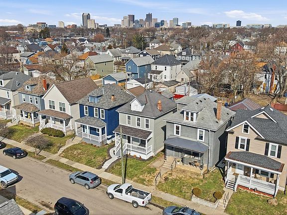 3rd image of 554 Hanford St