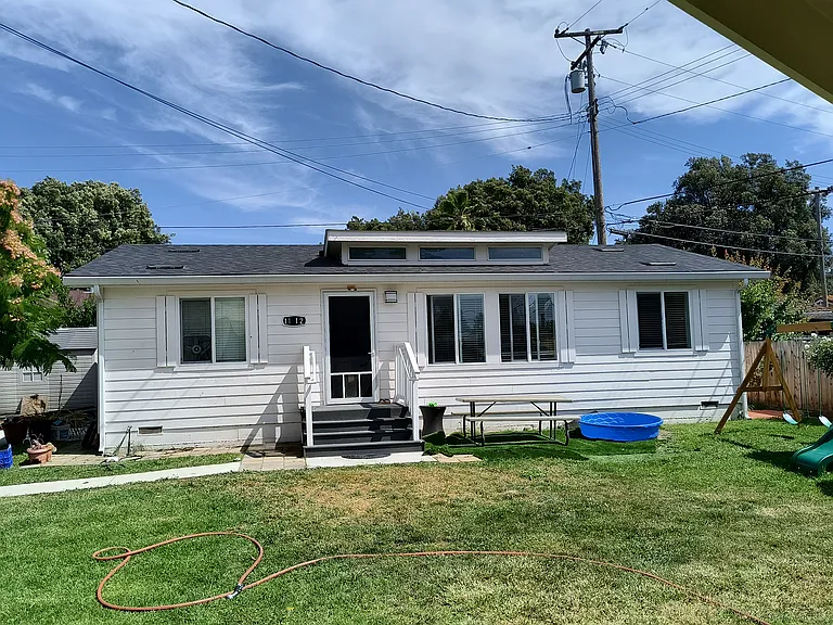 1121 Moraes Ct — Photo 8