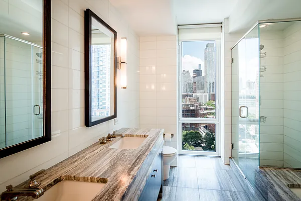 Rented by BLU Real Estate | media 20