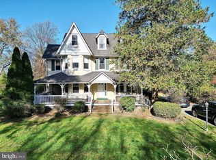 31 Glen Riddle Rd, Media, PA 19063