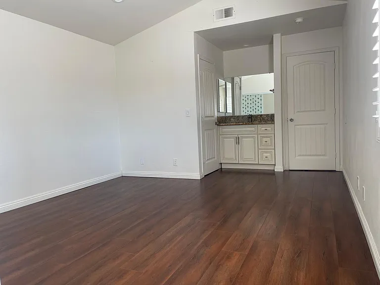 1215 Bayport Cir — Photo 13