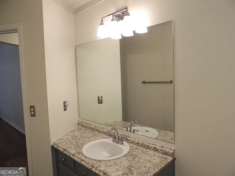 260 Mountainview Dr — Photo 11