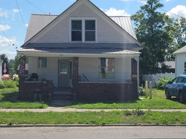 535 N Park Ave, Centerville, IA 52544