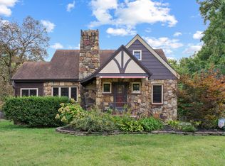 1328 E Bennett St, Springfield, MO 65804