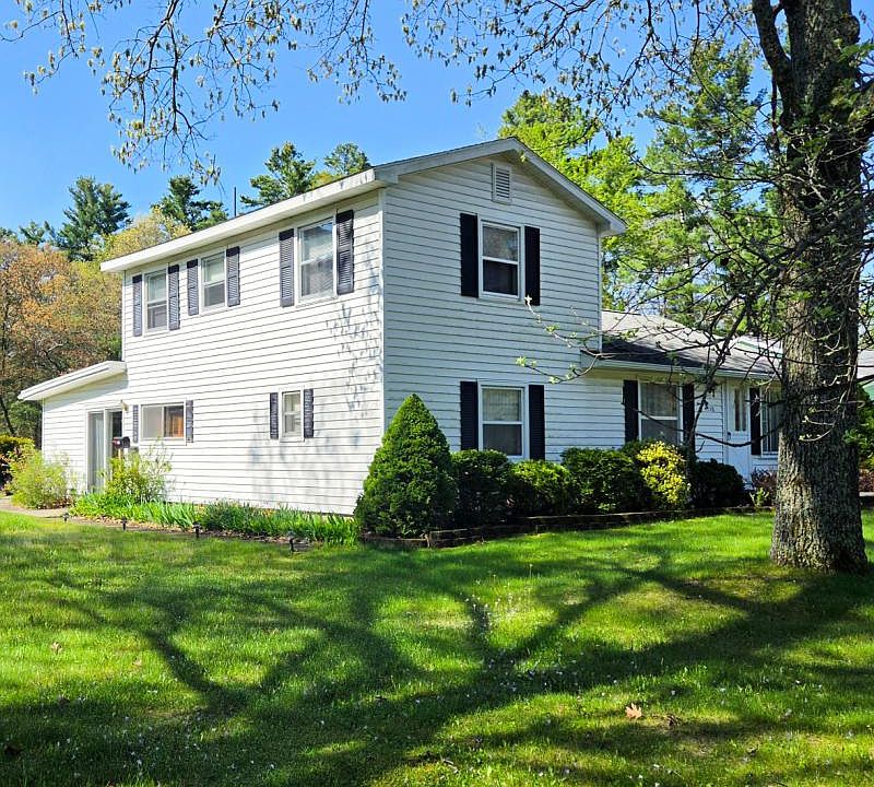 1st image of 4710 Mackenzie Rd