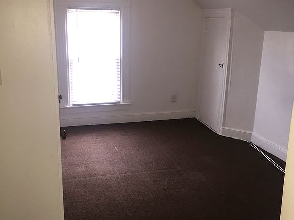 3rd image of 296 Greenville Ave #3