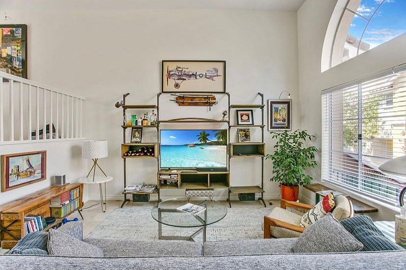 1st image of 307 Marinella Aisle