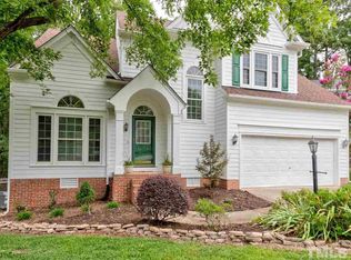 128 Hidden Bluff Ln, Cary, NC 27513