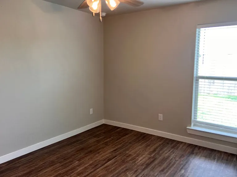3406 Tiffin Ave — Photo 21