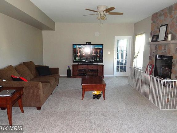 4th image of 2515 Cornell Dr