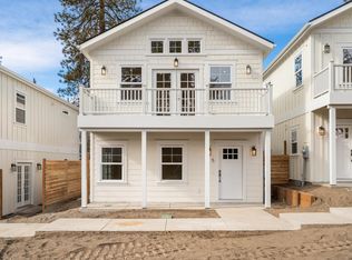 480 SE Reed Market Rd #5, Bend, OR 97702